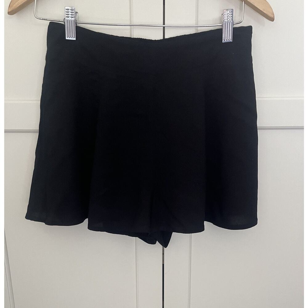 Forever 21 women shorts Sz. XS black